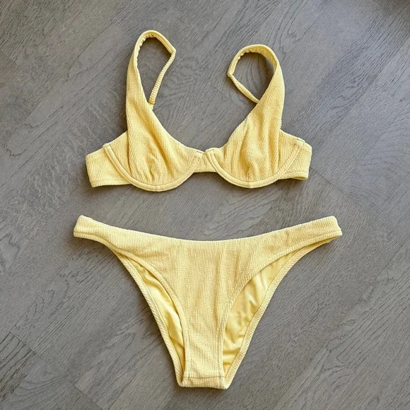 Yellow Bikini Set - Size M/L - Picture 3 of 5